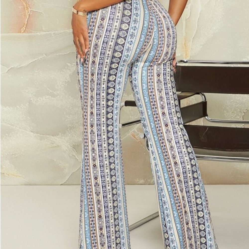 Flared leggings